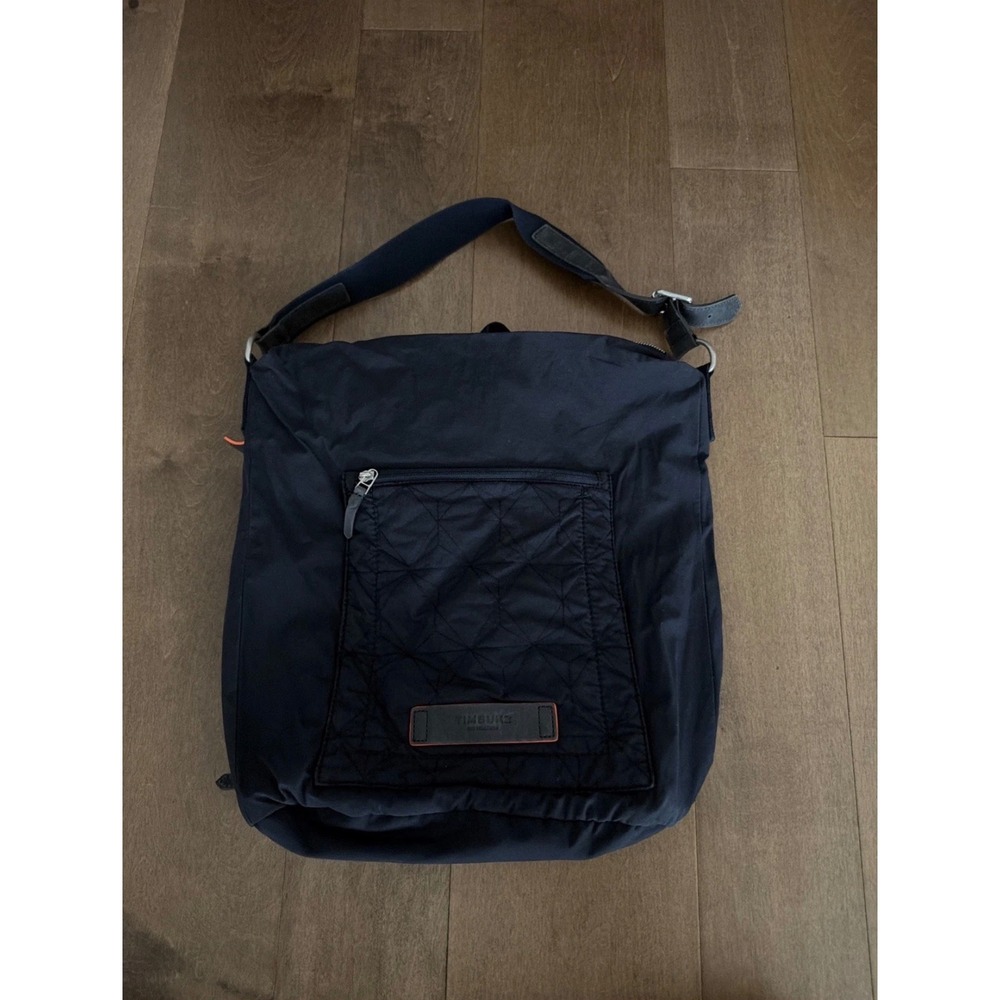Timbuk2 Black Quilted Front-Pocket Shoulder Bag